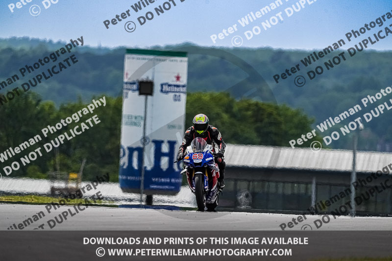 donington no limits trackday;donington park photographs;donington trackday photographs;no limits trackdays;peter wileman photography;trackday digital images;trackday photos